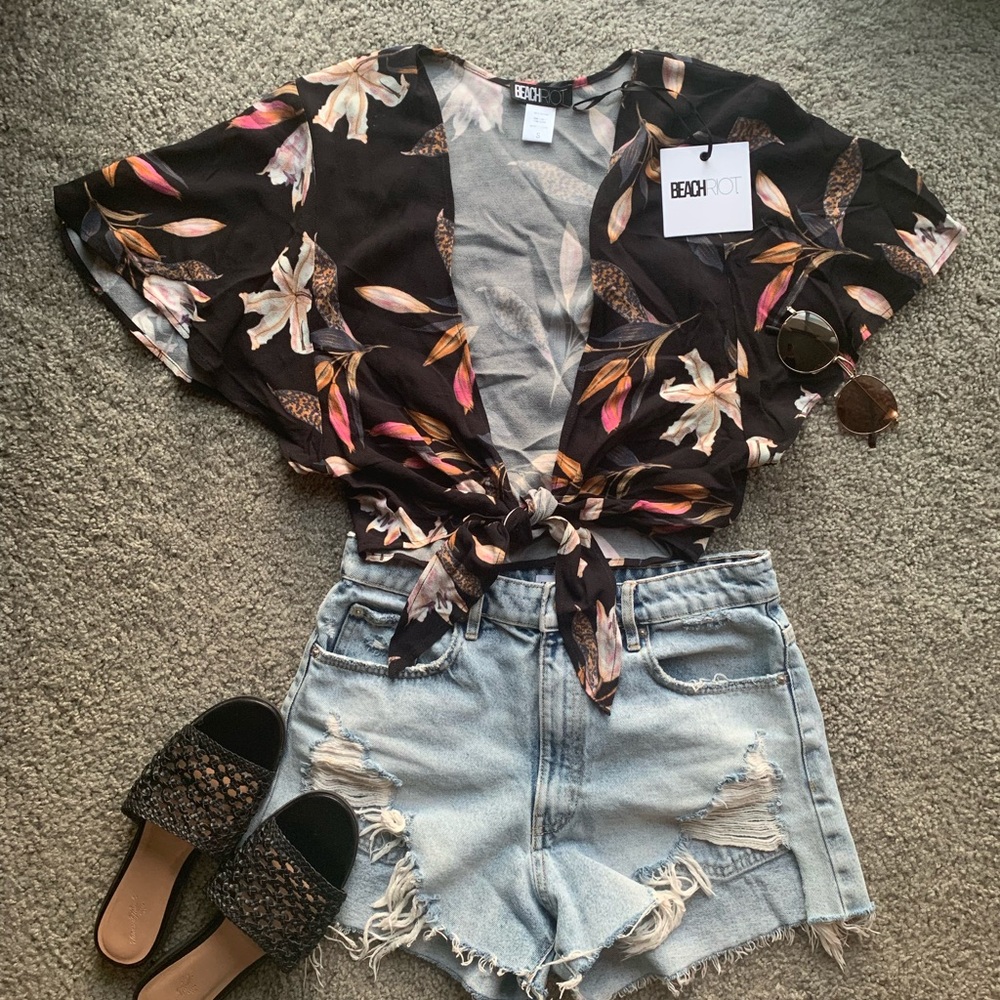 Beach Riot Hawaiian Top